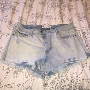 RSQ Vintage High Ride Jean Shorts!